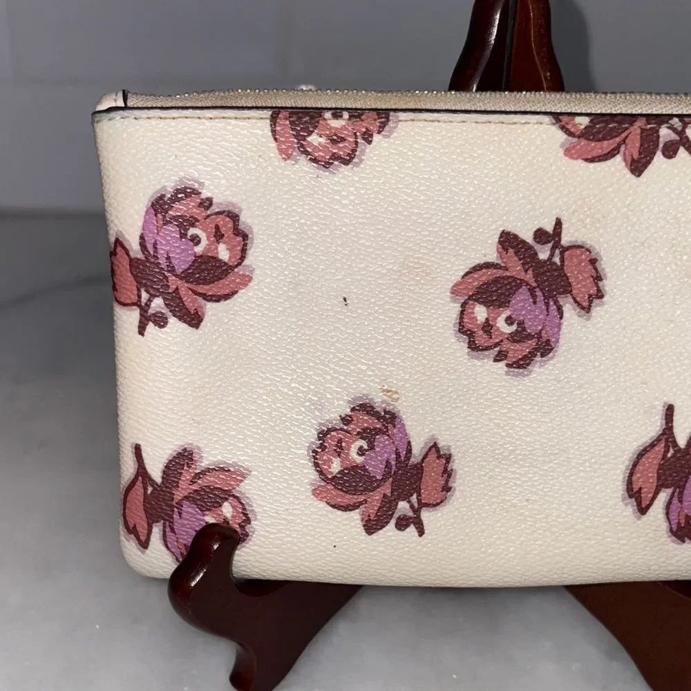Coach Wristlet Bag Purse Floral Cross Grain Leather Pink Clutch Pouch Wallet - Picture 5 of 13